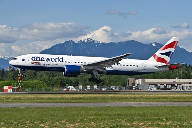 Boeing 777-200 (G-YMMT)