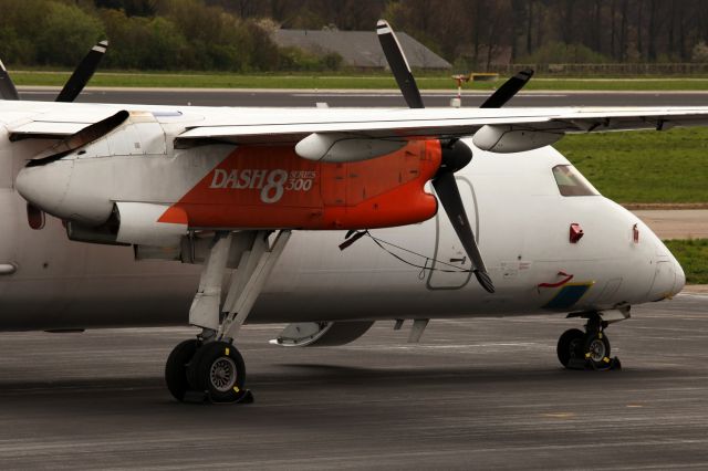 de Havilland Dash 8-300 (C-FBOA)