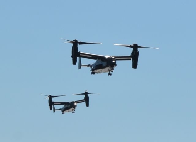 Bell V-22 Osprey — - U.S. Presidential Helicopter Squadron MV-22 Ospreys Returning to Cleveland Burke Lakefront airport from Clyde OH President Trump tours Whirlpool Corp 08.06.2020