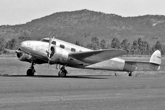 N712FM — - LOCKHEED 12-A ELECTRA JUNIOR - REG N712FM (CN 1262) - MAREEBA QUEENSLAND AUSTRALIA -YMBA (26/6/1986)