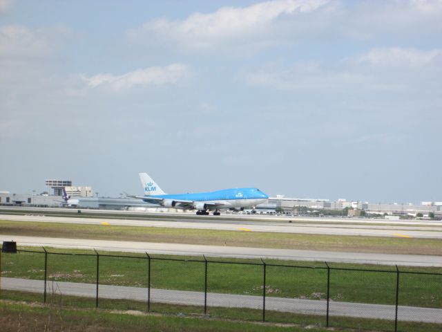 Boeing 747-400 (PH-BFO)