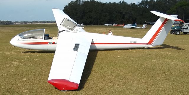 N915SB — - On the flight line at Tampa Bay Soaring Society, February 2021