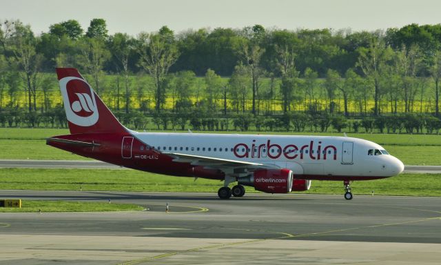 Airbus A319 (OE-LNC) - Air Berlin Airbus A319-112 OE-LNC in Vienna 