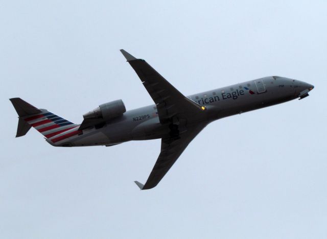 Canadair Regional Jet CRJ-200 (N229PS)