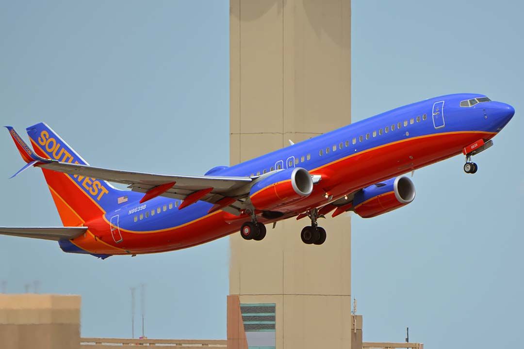 Boeing 737-800 (N8639B) - Southwest Boeing 737-8H4 N8639B at Phoenix Sky Harbor on August 25, 2018. 