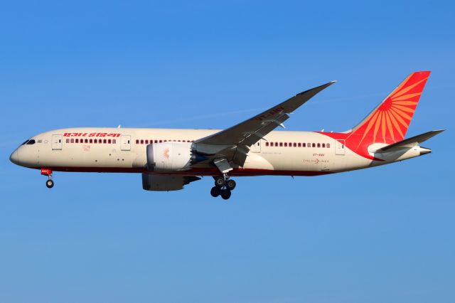 Boeing 787-8 (VT-ANV)