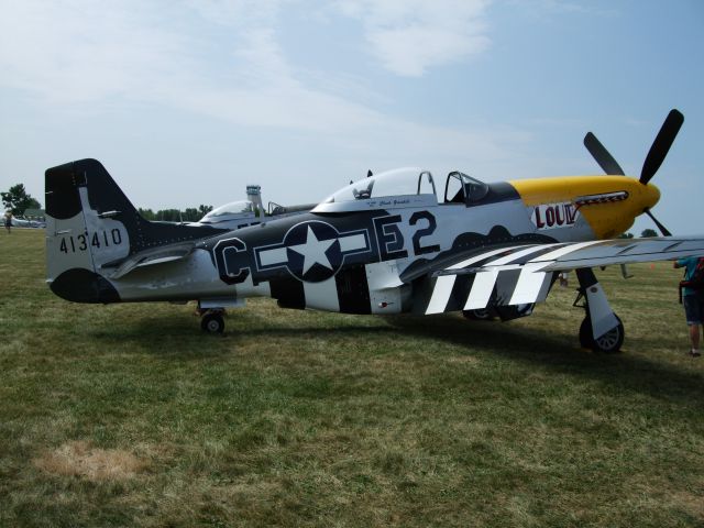 North American P-51 Mustang —