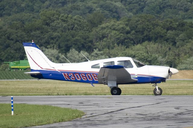 Piper Cherokee (N3060B)