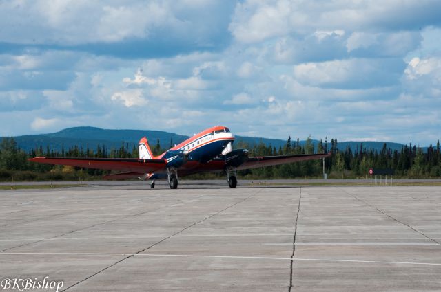 Douglas DC-3 (C-GAWI)