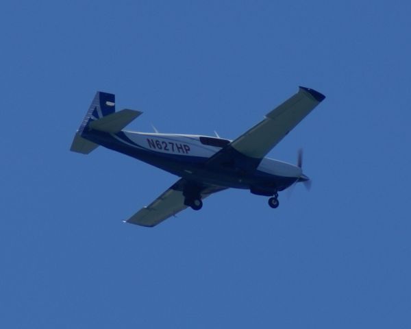 Mooney M-20 Turbo (N627HP)