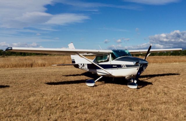 Cessna Skylane (ZK-CJM)