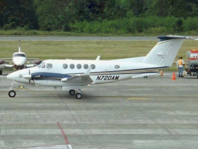 Beechcraft Super King Air 350 (N720AM)