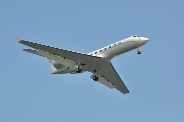 Gulfstream Aerospace Gulfstream G650 (N712KT) - 2011/10/10