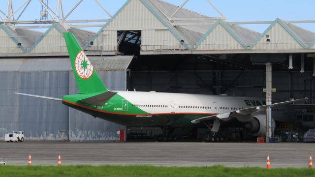 BOEING 777-300ER (B-16717) - Undergoing a registration switch to ZK-OKT for a lease to Air New Zealand at their engineering services at Auckland.