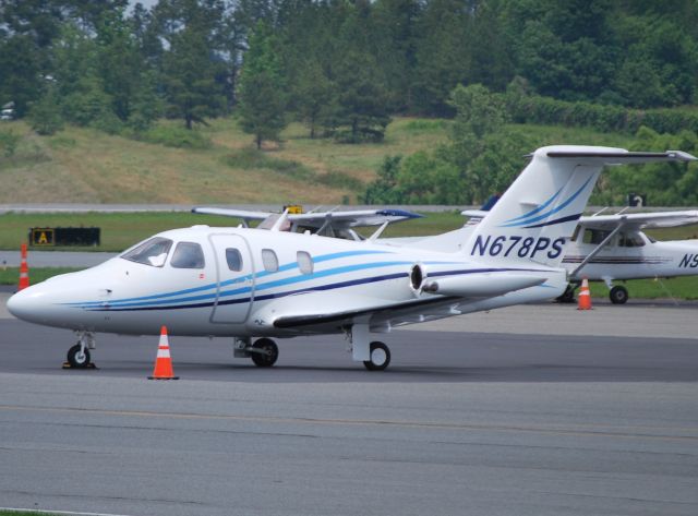 Eclipse 500 (N678PS) - at KJQF