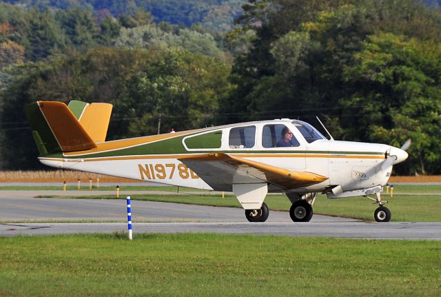 Beechcraft 35 Bonanza (N1978D) - Seen at KFDK on 10/11/2009.      a href=http://discussions.flightaware.com/profile.php?mode=viewprofile&u=269247  [ concord977 profile ]/a