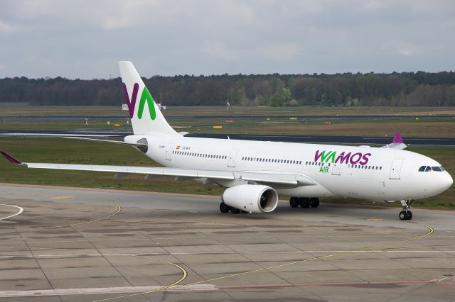 Airbus A330-200 (EC-MJS)