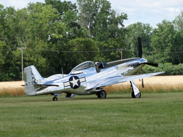 North American P-51 Mustang (N151AM)