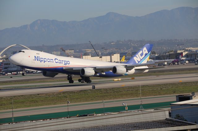 BOEING 747-8 (JA13KZ)