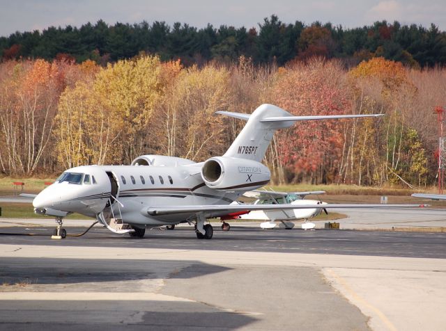 Cessna Citation X (N765PT) - Gasing up and then bound for KSFO