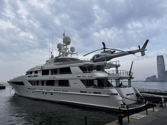 SCHLEICHER ASH-30Mi (N250TF) - Staged on top deck of the superyacht Night Owl in Battery Park City harbor in NYC