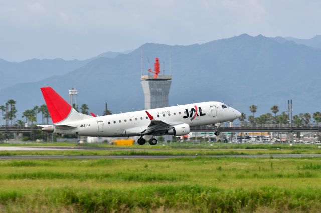 Embraer 170/175 (JA218J)