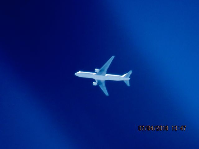 BOEING 767-300 (N1511A)