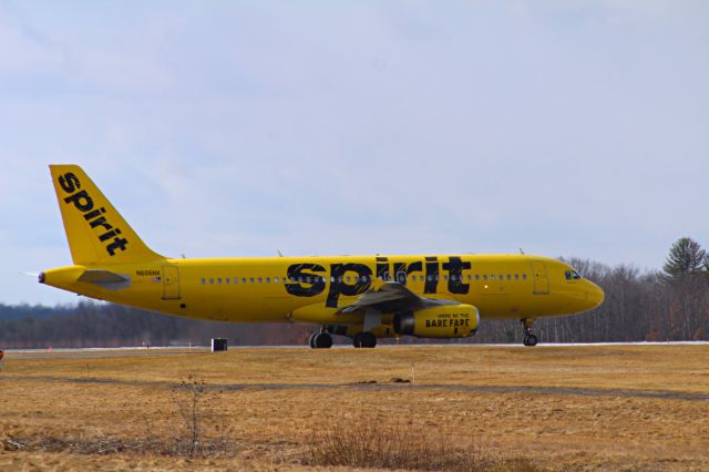 Airbus A320 (N606NK) - N606NK holding short of RWY 26 at BDL.