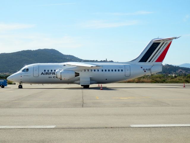 Avro Avroliner (RJ-85) (EI-RJB)