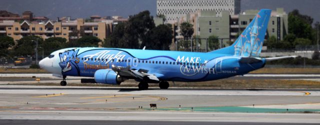 Boeing 737-700 (N706AS) - Landing 24L .. On an aviation photo shoot (04-29-2014) I managed, to capture .. the same aircraft at two different airports .. in the same day
