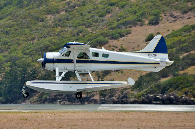 De Havilland Canada DHC-2 Mk1 Beaver (VH-ZDA) - Like landing a shopping trolley is how many pilots describe the amphibian.