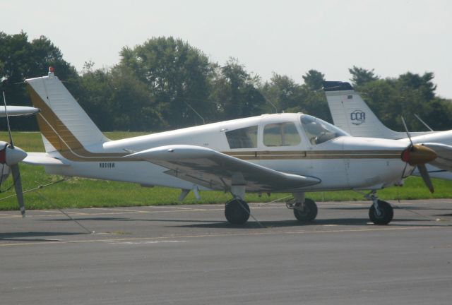 Piper Cherokee (N8019W)