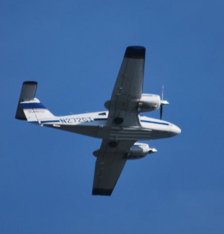 Piper PA-44 Seminole (N272GT) - SkyWarrior Flight Training departing runway 26
