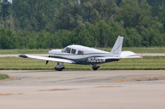 Piper Saratoga (N3200W)