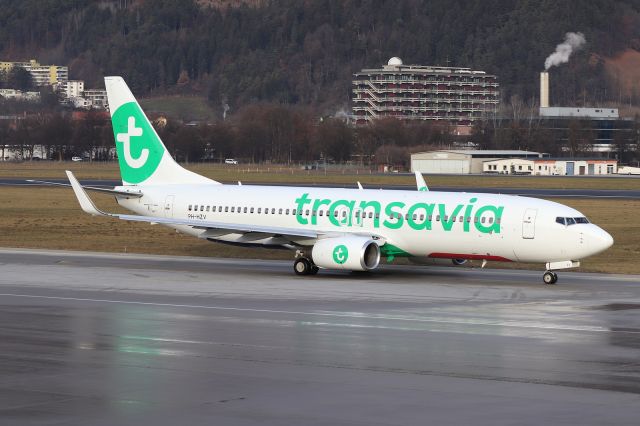 Boeing 737-800 (PH-HZV)