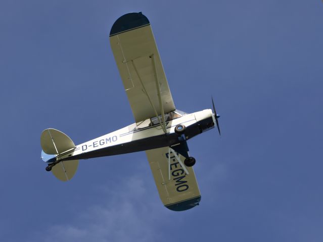 Piper L-21 Super Cub (D-EGMO) - Einer der schönsten PA18 in Deutschland. Start Piste 07. 04-OCT-2022.