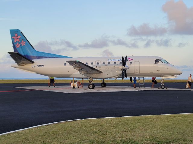 Saab 340 (E5-SMW) - Air Raro GZ621 prepping to depart Aitutaki at 1900 10NOV23.