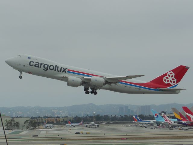 BOEING 747-8 (LX-VCE) - Cargolux (CV) LX-VCE B747-8R7 F [cn35810]br /Los Angeles (LAX). Cargolux flight CV432 departing for Miami (MIA). br /Taken from Clutter Park, East Imperial Avenue, El Segundobr /2014 09 21br /a rel=nofollow href=http://alphayankee.smugmug.com/Airlines-and-Airliners-Portfolio/Airlines/EuropeanAirlines/Cargolux-CV/https://alphayankee.smugmug.com/Airlines-and-Airliners-Portfolio/Airlines/EuropeanAirlines/Cargolux-CV//a