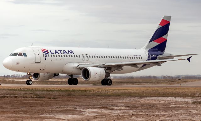 Airbus A320 (CC-BAT) - LAN1261 SAME-SCEL