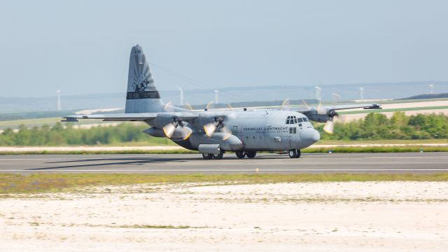 Lockheed C-130 Hercules (G781)