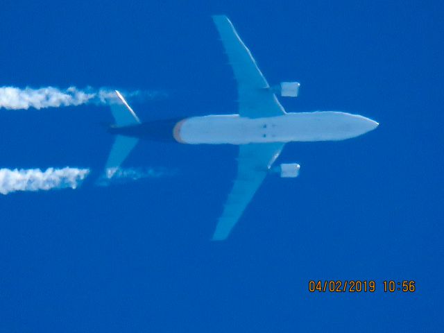 Airbus A300F4-600 (N136UP)