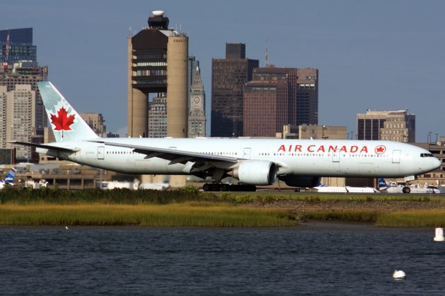 BOEING 777-300ER (C-FIVS)