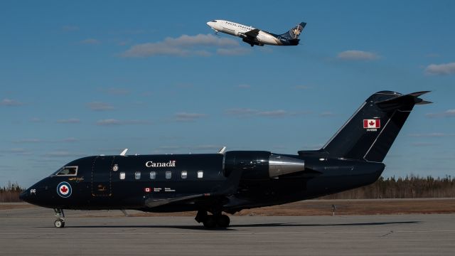 Canadair Challenger (14-4616) - Challenger 16 (144616) and Nolinor 951 (C-GNLN)