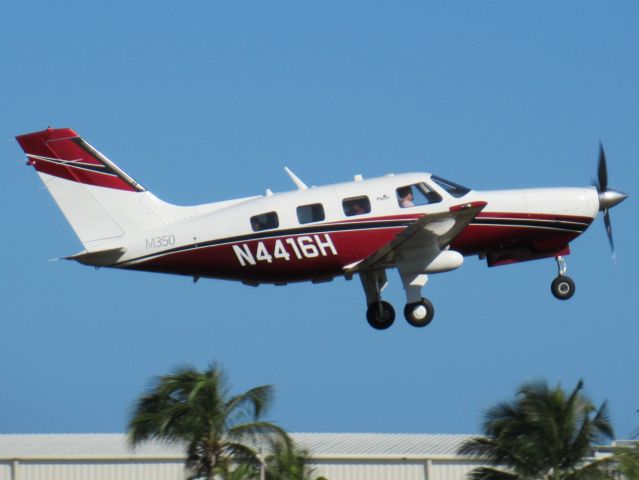 Piper Malibu Mirage (N4416H)