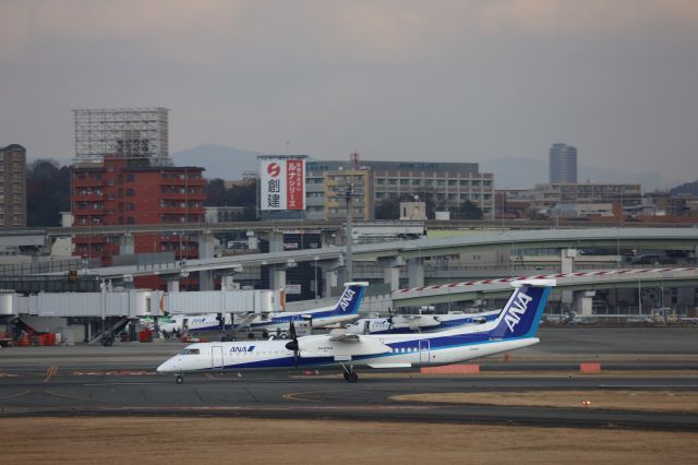 de Havilland Dash 8-400 (JA841A)