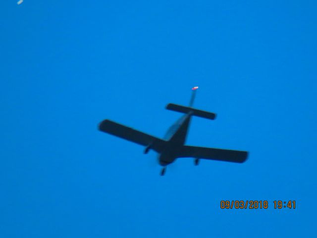 Piper Cherokee (N5511W)
