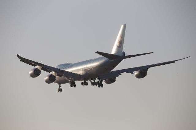 BOEING 747-8 (HL7623)