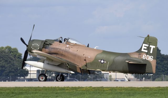 Douglas AD Skyraider (N39606) - Airventure 2018