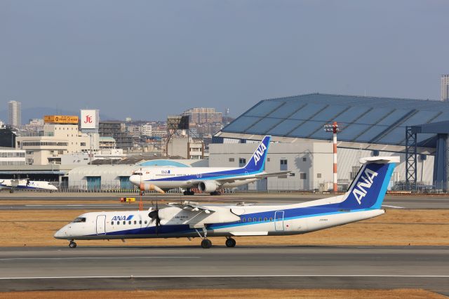 de Havilland Dash 8-400 (JA846A)
