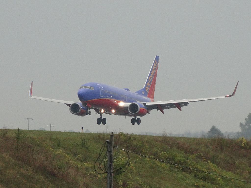 Boeing 737-700 (N760SW)